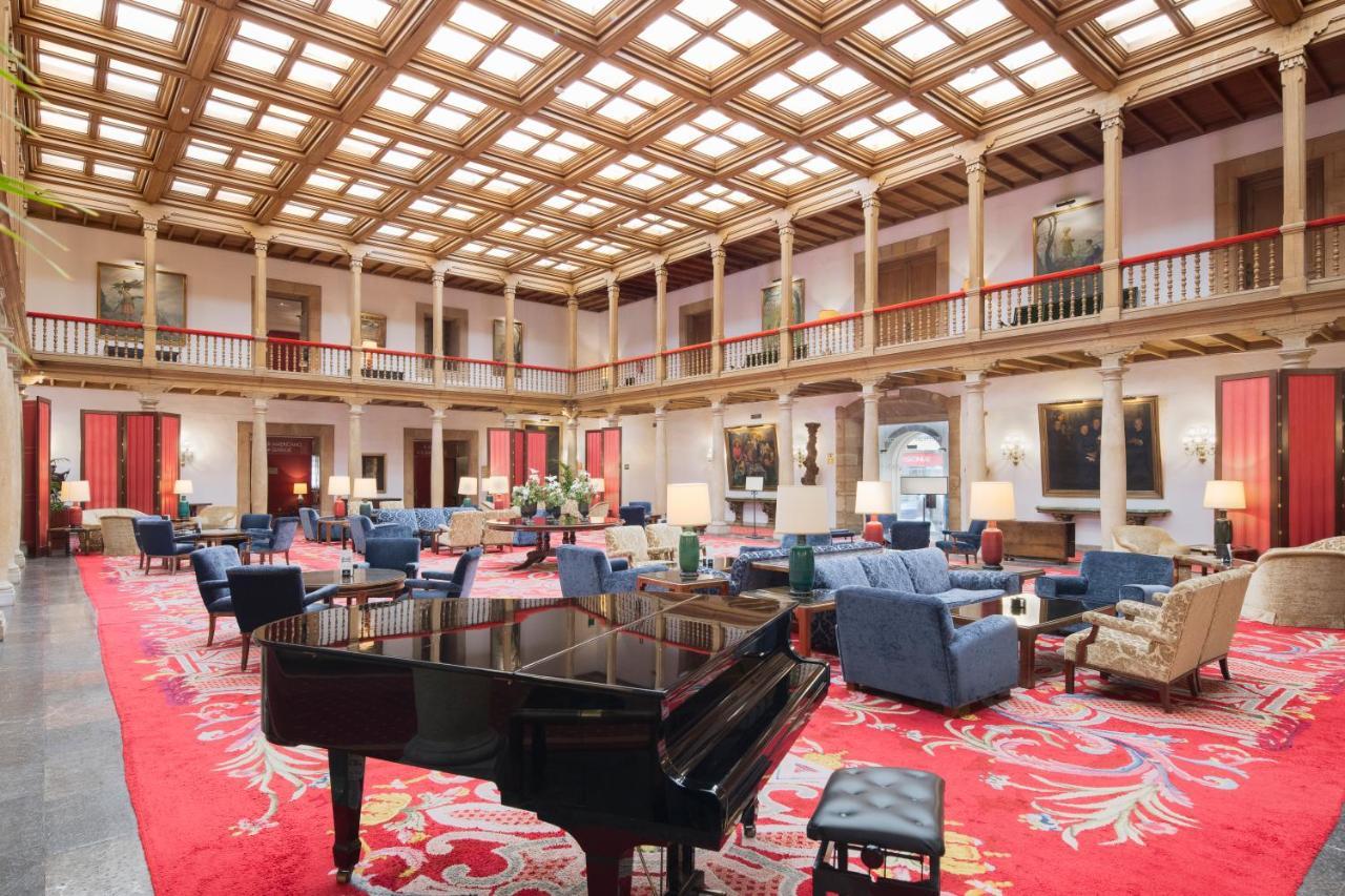 Eurostars Hotel De La Reconquista Oviedo Luaran gambar The lobby of the Hotel de Ville