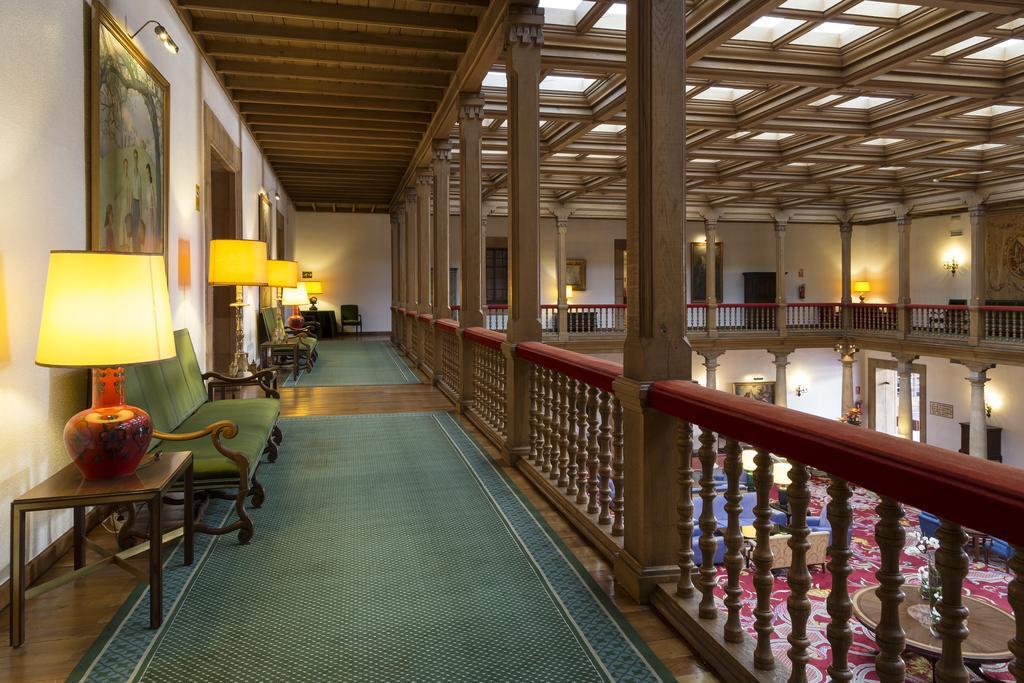 Eurostars Hotel De La Reconquista Oviedo Luaran gambar Interior of the hotel